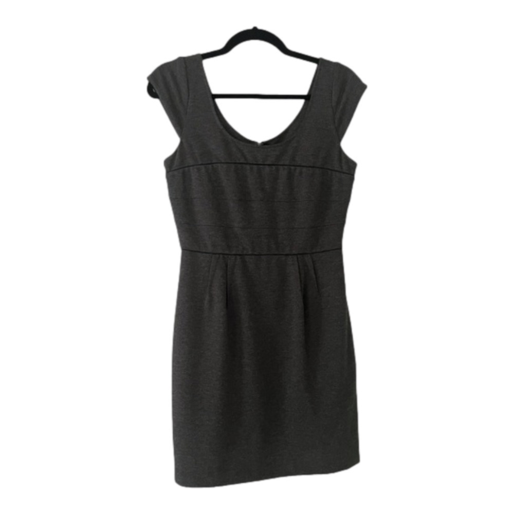 BCBG Max Azria grey dress with pockets size 6